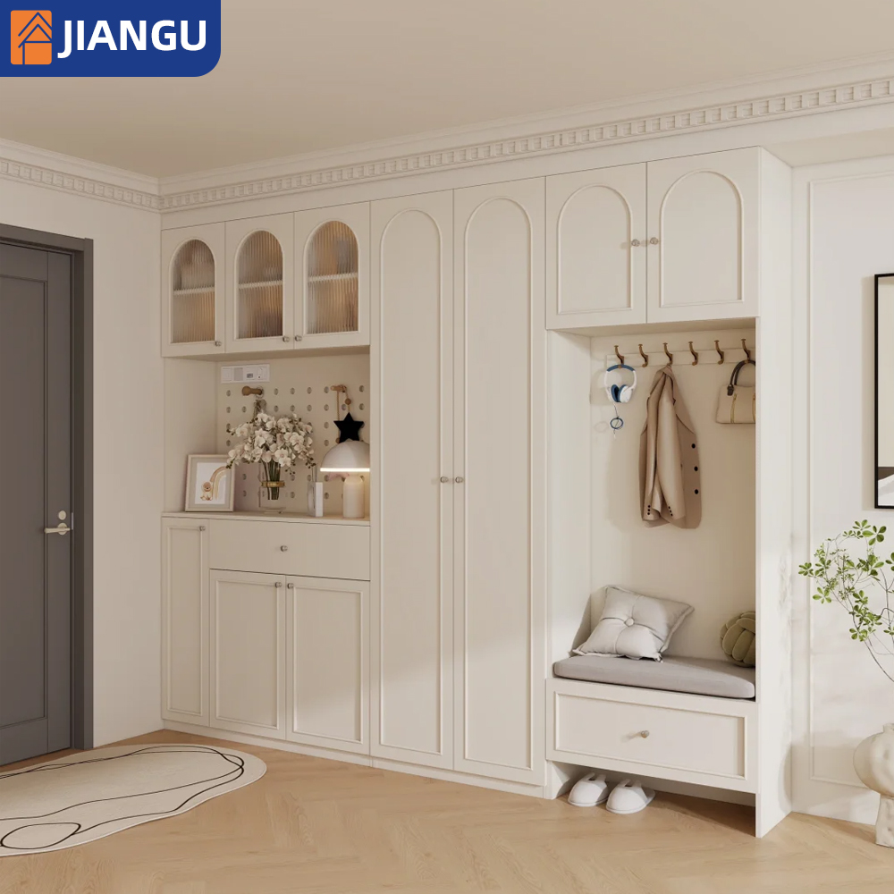 Modern Log-style Decorative Design, Solid Wood, Eco-friendly, Durable, Customizable, Suitable for Apartment and Villa